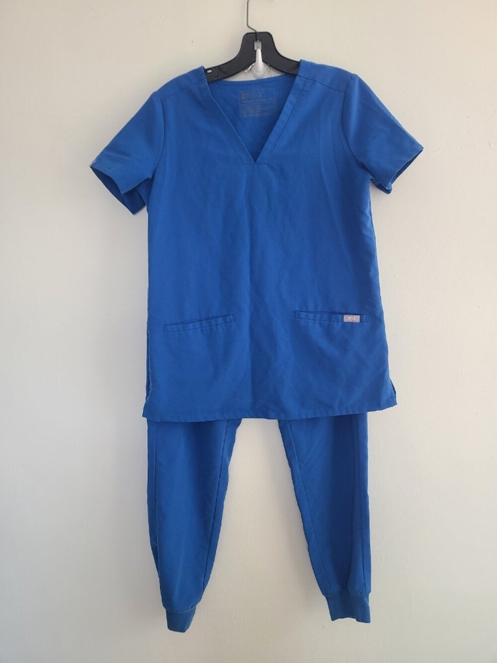 FIGS Blue Zamora Jogger & Catarina Top Scrub Women's size S